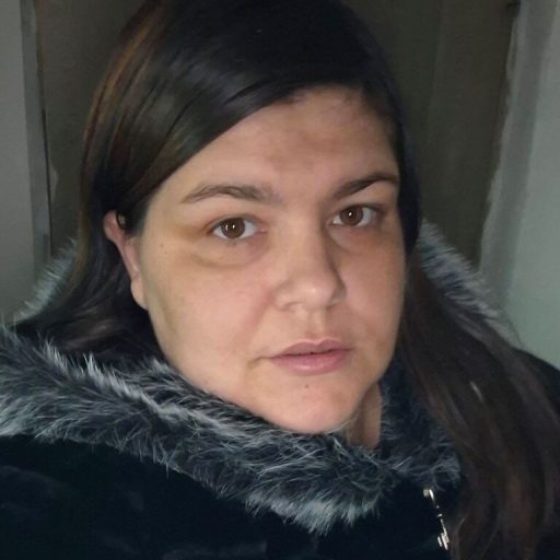 IonyEllaa cam naked image