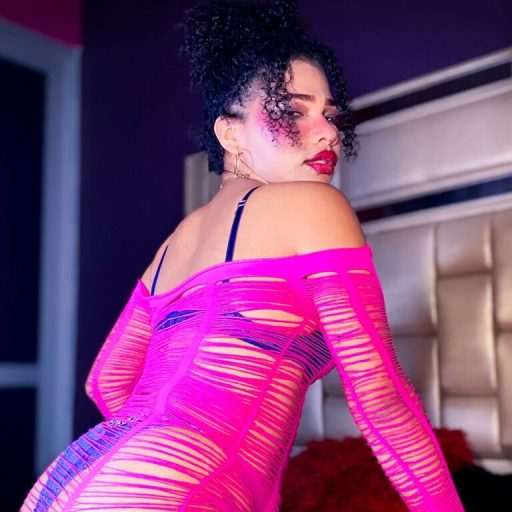 IsaNavarro free dildo image