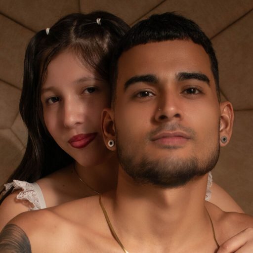 IsabellaAndLeo video photos image