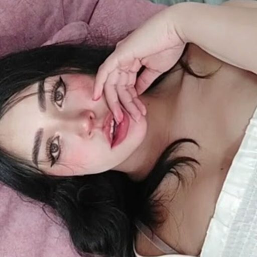 IsabellaBlair shows recorded image