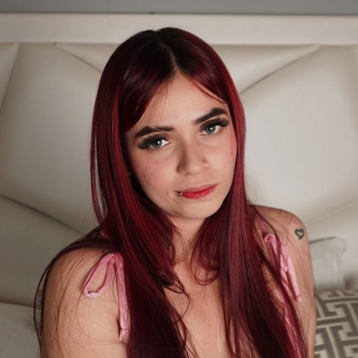 IsabellaTate dildo real image