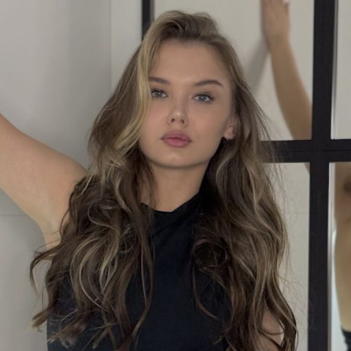 IsabellaValois videos pics image