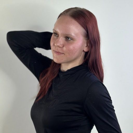 IsidraNaftzger pussy show image