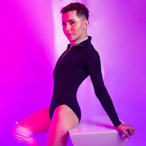 IzanCruz anal videos image