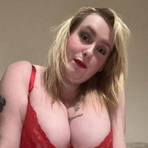 IzzyNova livejasmin fuck image