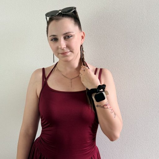 JacquelineHunt cam naked image