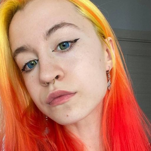 JaneanEmond online shows image