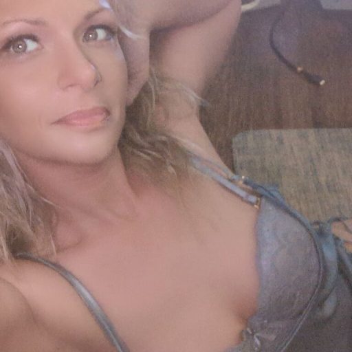 JayJemini show fingering image