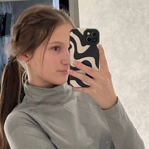 JeneLampiasi recorded live image