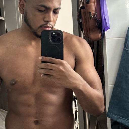 JeronDiaz amateur lush image