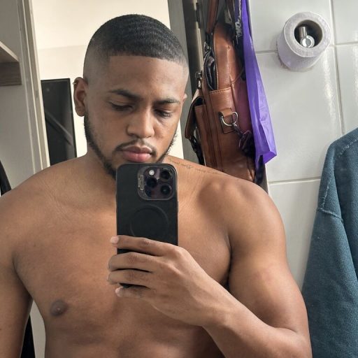 JeronDiaz amateur lush image