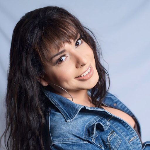 JhovanaBayker live video image
