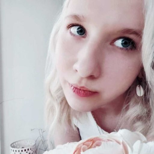 JoannieSmith live video image