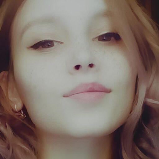 JohanneDelapaz recorded live image