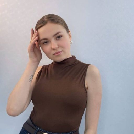 JolineTaubert pussy show image