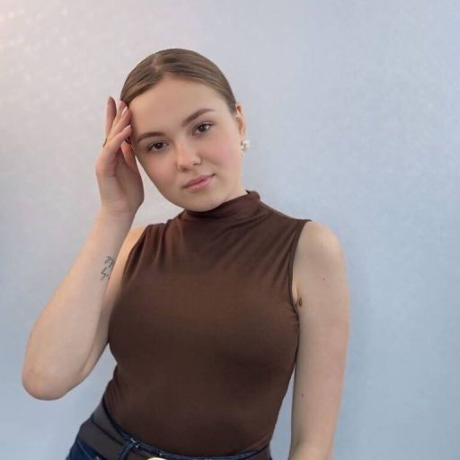 JolineTaubert pussy show image