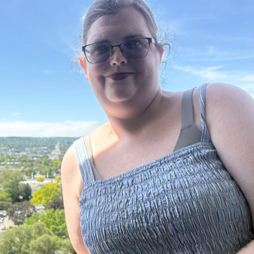JordinCleary online shows image