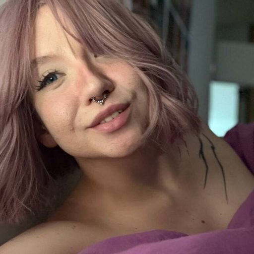 JoyceTreier xxx masturbation image