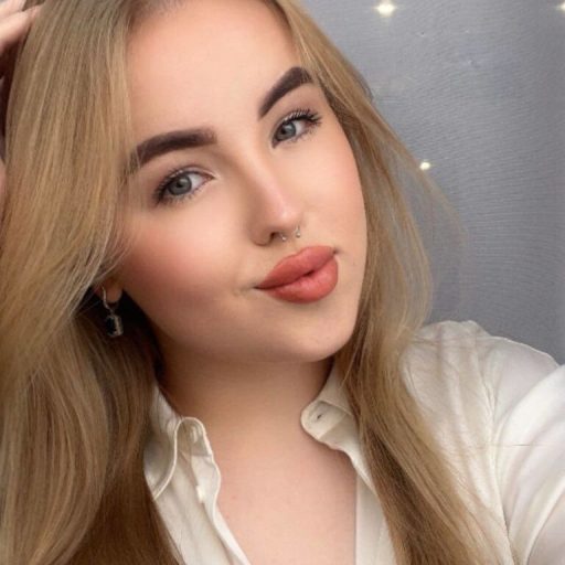 JuditWilson lush livejasmin image
