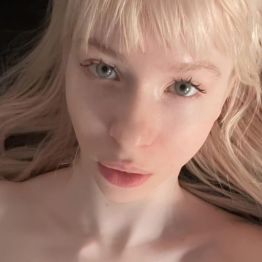 JuliaGavrilina livesex pussy image