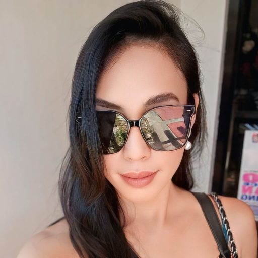 JuliaPeler hd nude image