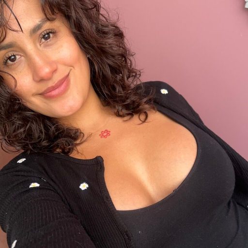 JulianaNavarro photos webcam image