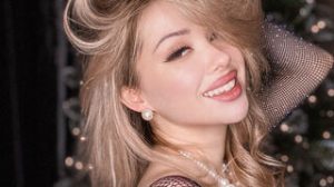 JulieRosewood show fingering image