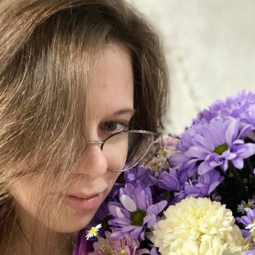 JulinaGorovena vibrator lj image