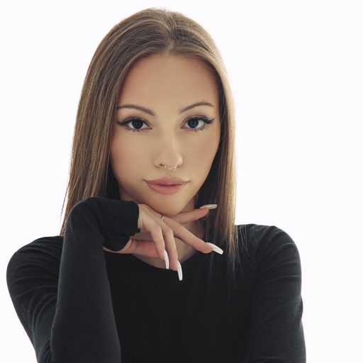 JulyOwens videos pics image