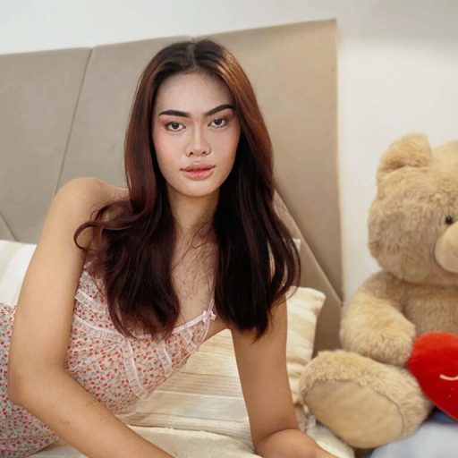 KairaCruz free dildo image