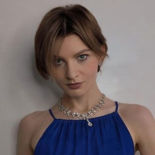 KarinaBiz show fingering image