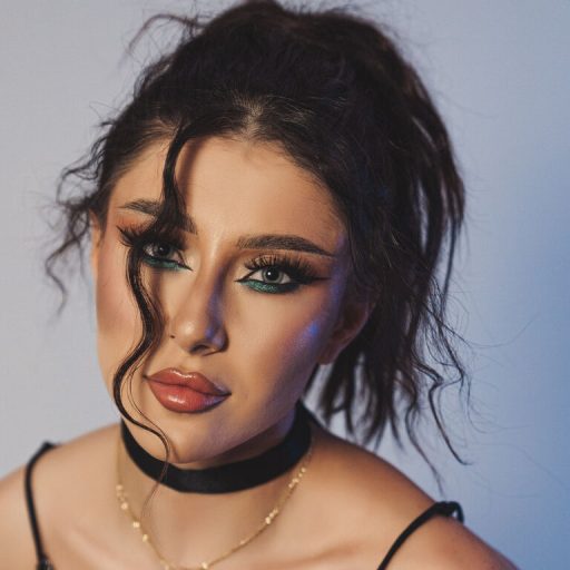 KarlaPauline live video image