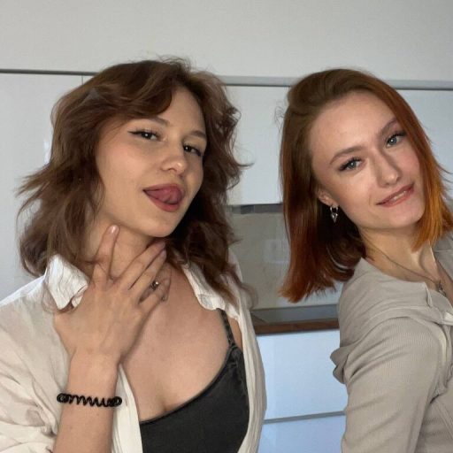 KarleneAndShera pictures toy image