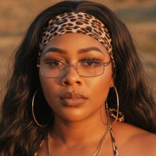 KarolaingGomes lj cam image