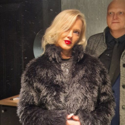 KataEric porn anal image