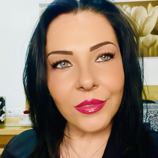 KataleyaJenifer dildo real image