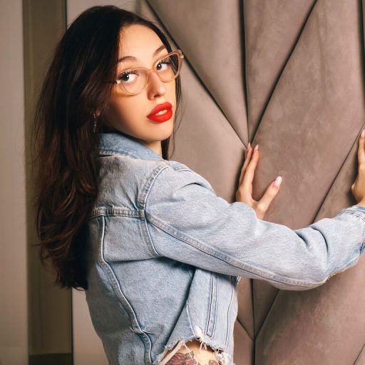 KatrinaSinner strip amateur image