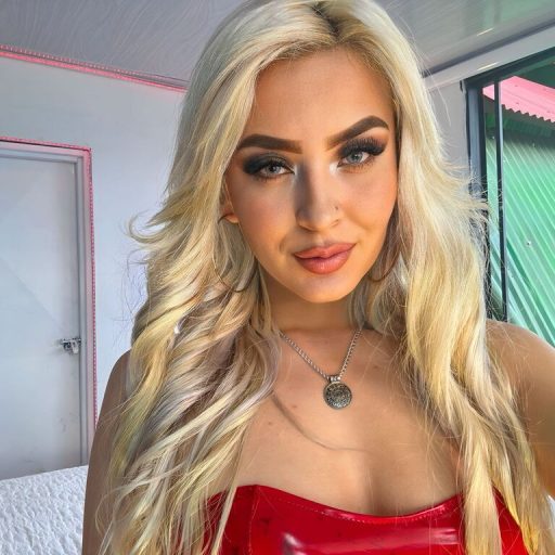 KattyRaymond dildo real image