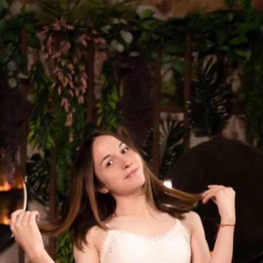 KatyCarrington show fingering image
