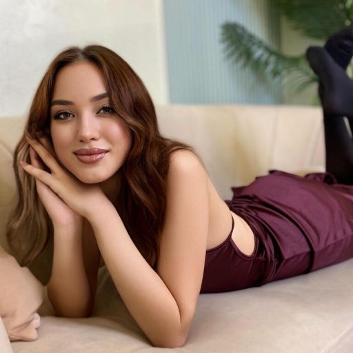 KaylaLowell toy jasmin image