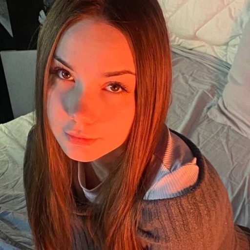 KayleenSteuart free dildo image