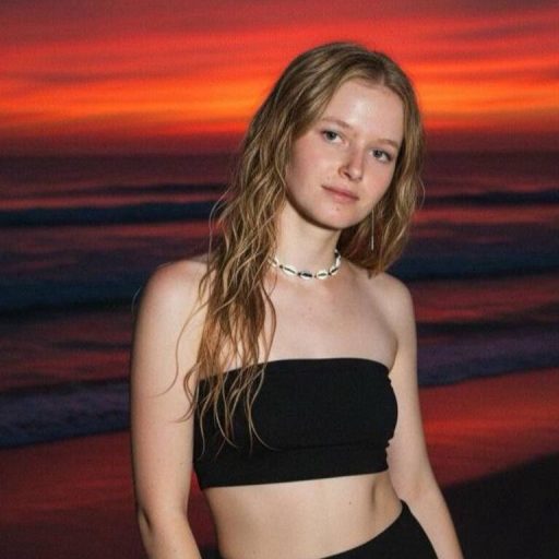 KeilaSmiekowski porn anal image