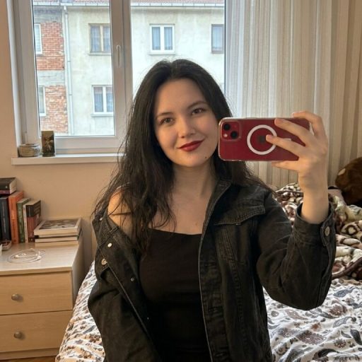 KeliCollymore hd nude image