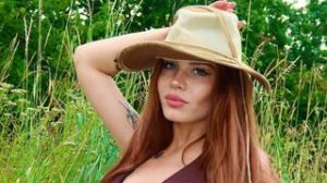 KelliKirasti videos pics image