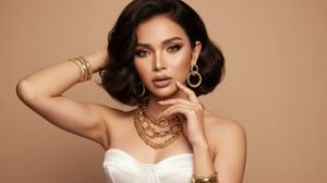 KellyHolly hd nude image