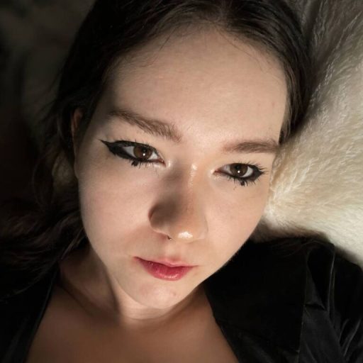 KendalChalet livesex pussy image