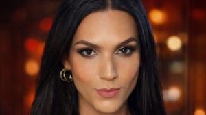 KeniaRoberts preview