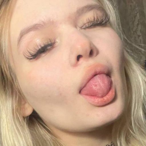 KianaStark strip amateur image