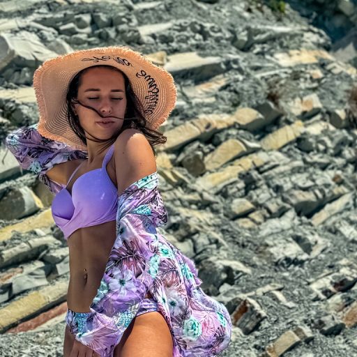 KiraRobets nude sex image