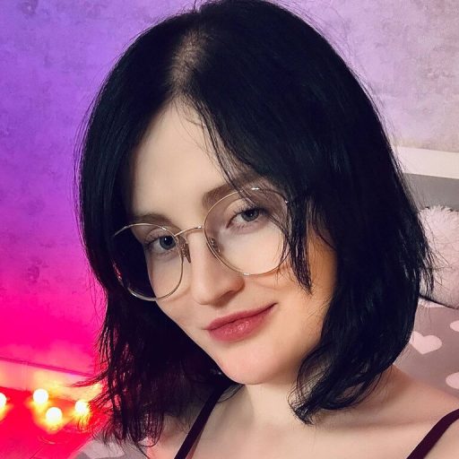 KittyNolik cam naked image